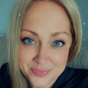 Meet your Posher, Lorraine